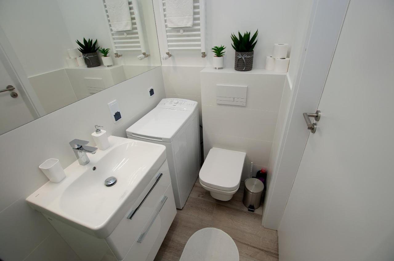 Apartament Ikar Z Widokiem Na Morze W Kompleksie Platinium Rewal Exterior foto